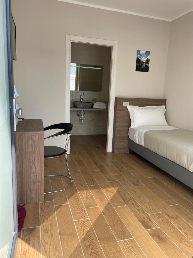 Villoresi Rooms Castano Primo Экстерьер фото